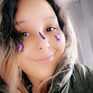 Meet your Posher, Kayla